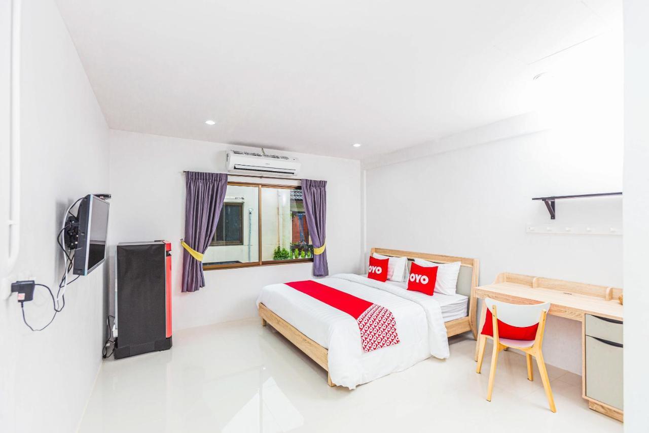 Oyo 435 Frame Residence Пхукет Экстерьер фото